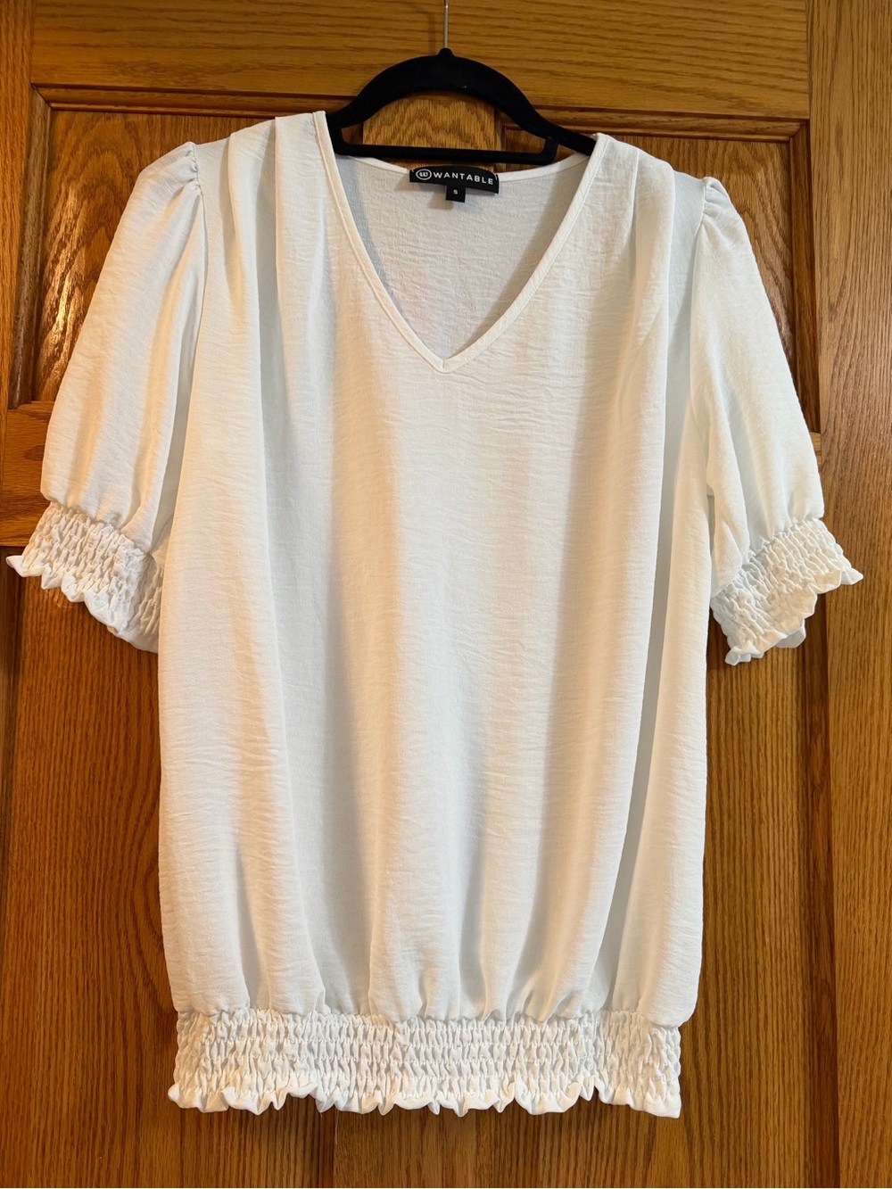 Wantable White V-Neck Puff Sleeve Smocked Blouse